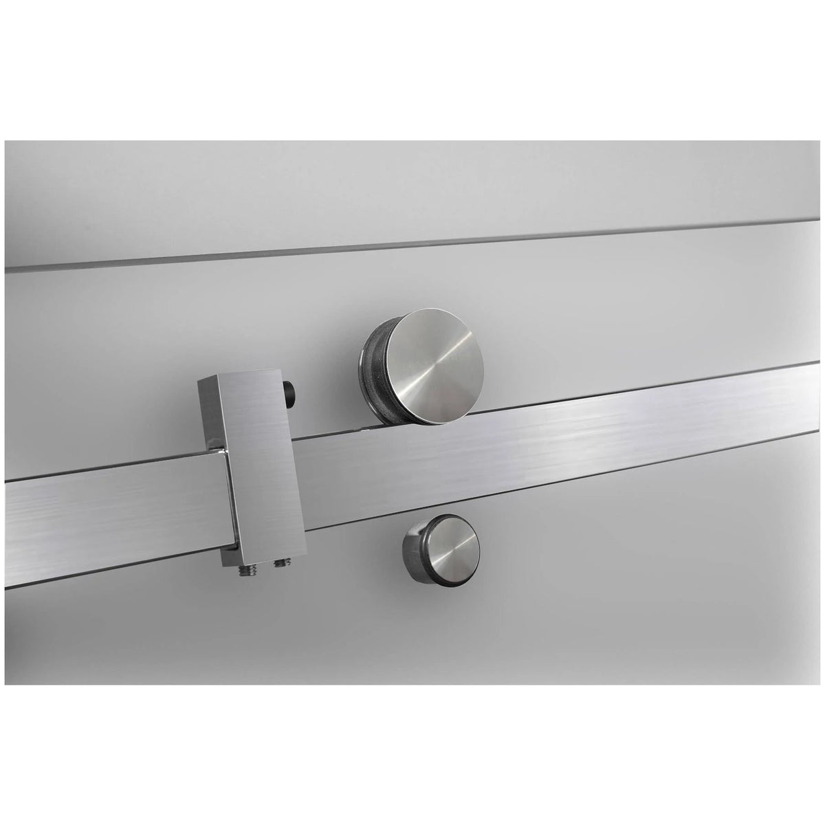 Single Sliding Frameless Tub Door R419