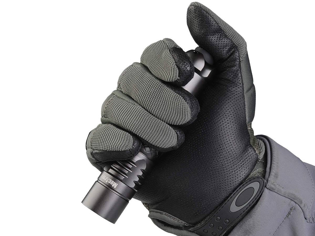 Tactical LED Flashlight 1100 Lumens with Rechargeable 18650 Battery U54607