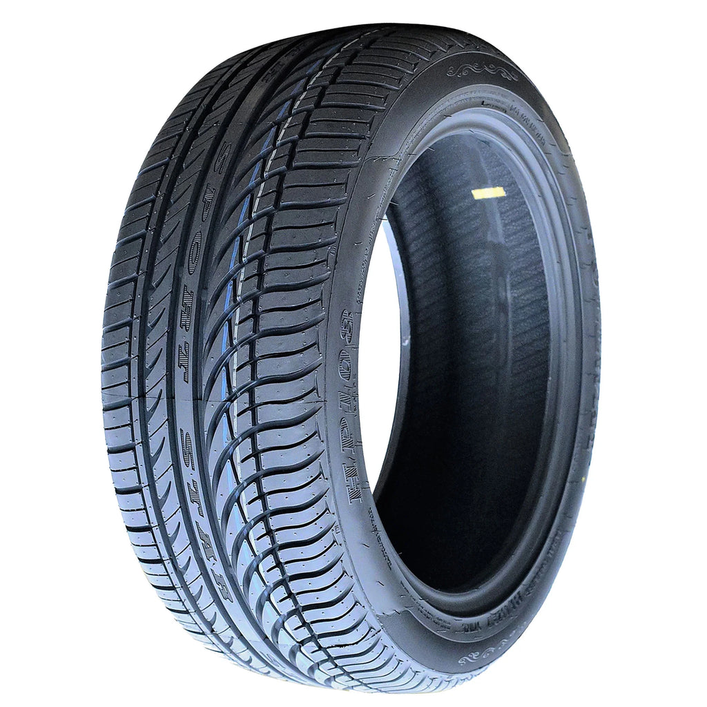 225/40ZR18 92W XL All Season Performance Tire Q90424