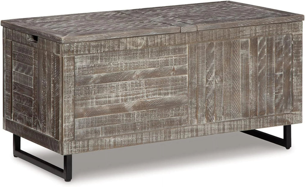 Distressed Gray Storage Trunk or Coffee Table E41616