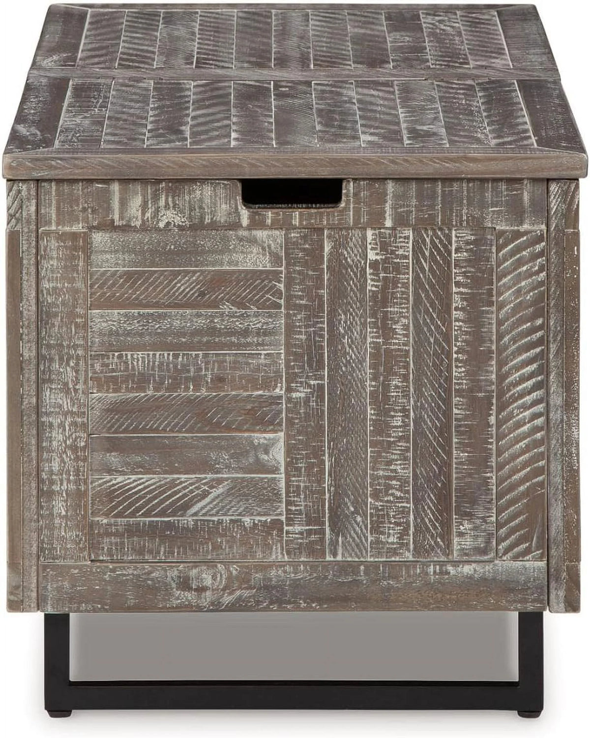 Distressed Gray Storage Trunk or Coffee Table E41616