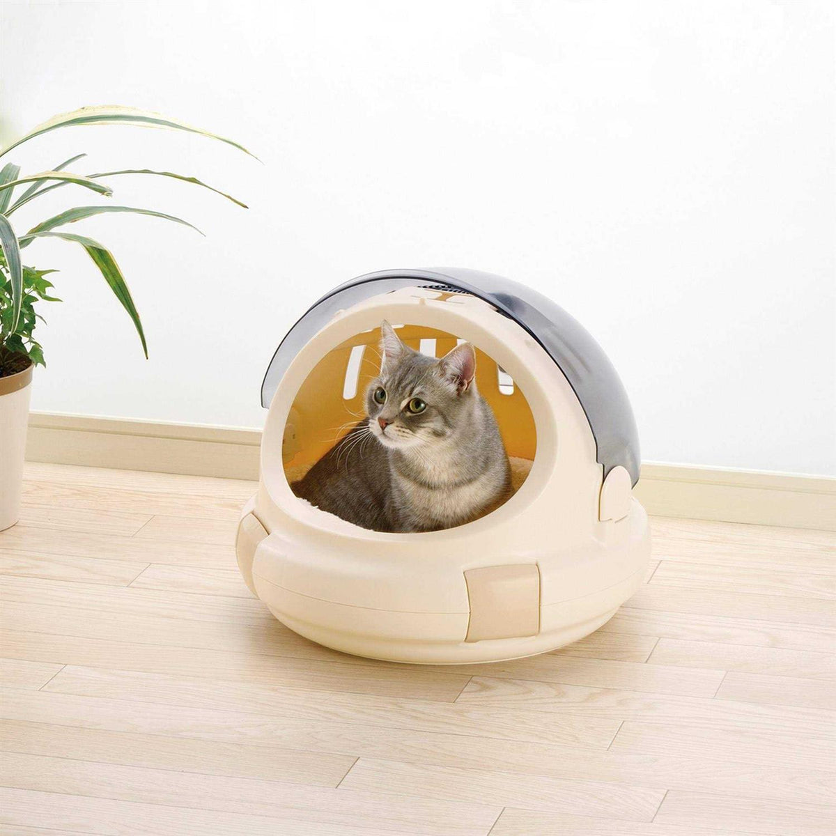 Space Capsule Pet Carrier & Bed O34674