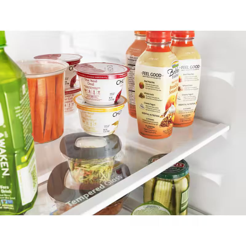 Top Freezer Refrigerator in White G8497