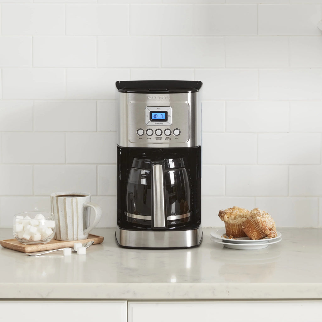 14 Cup Programmable Coffeemaker D94313