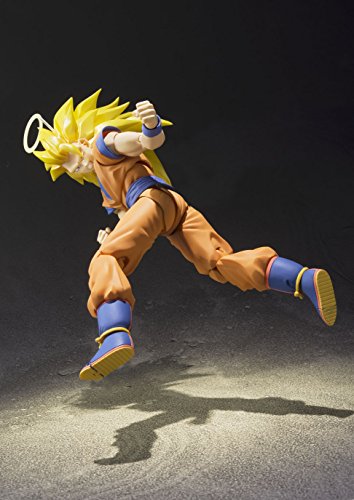 Super Saiyan 3 Goku Action Figure Q11175