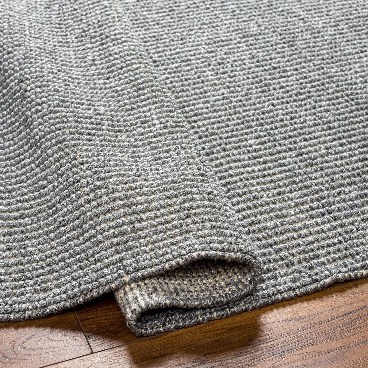 Gray Black 5' X 7'6" Area Rug Y213