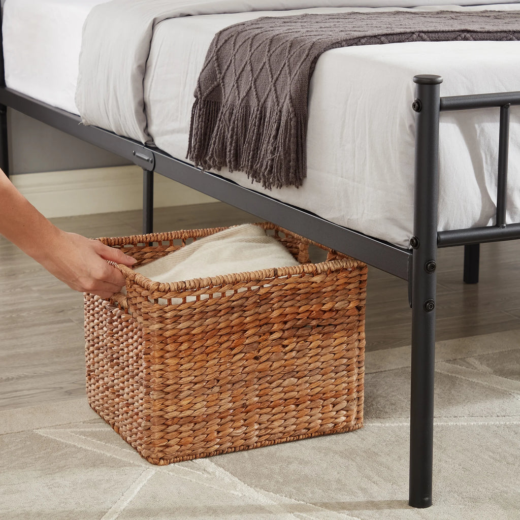 Queen Size Black Metal Platform Bed Frame with Headboard J277024