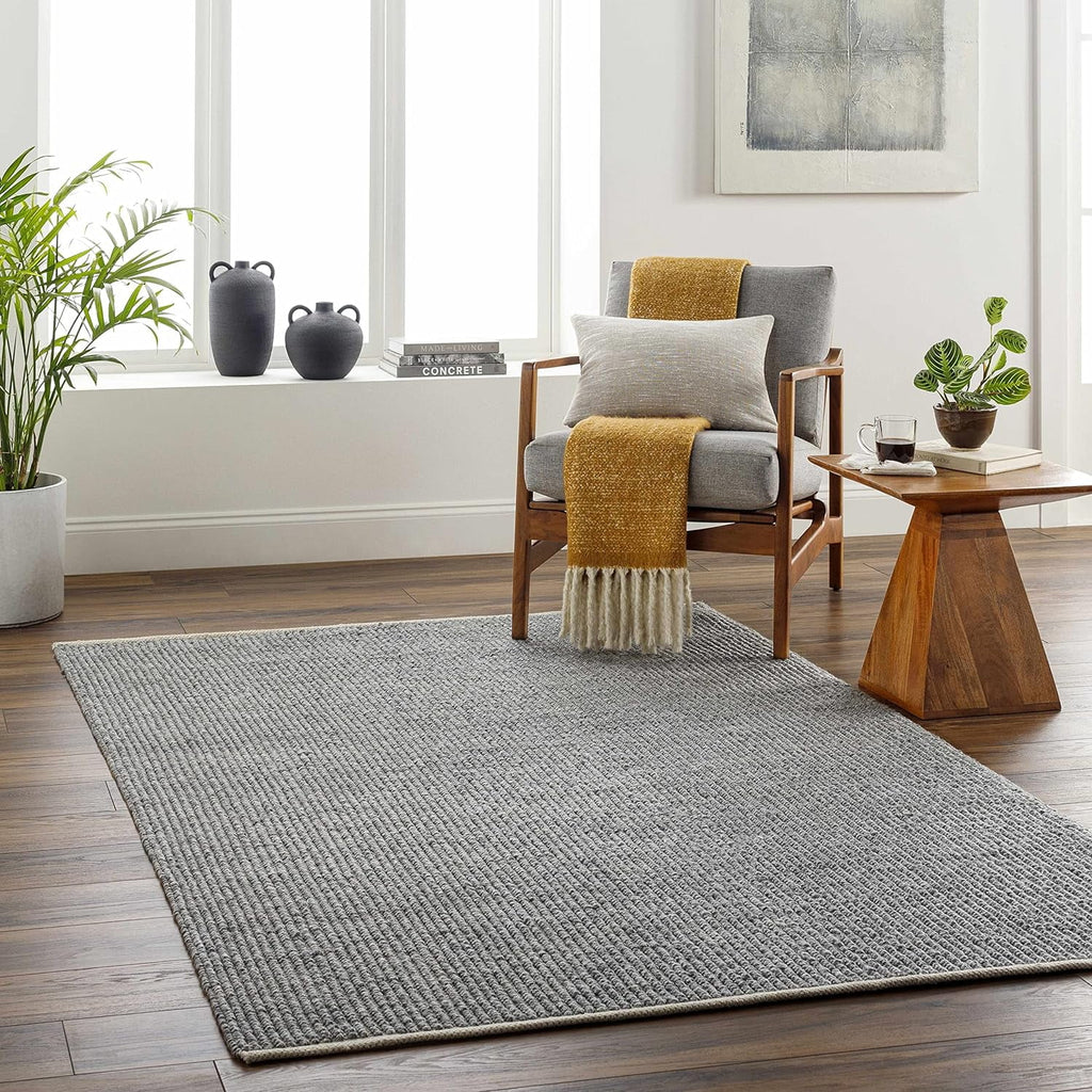 Gray Black 5' X 7'6" Area Rug Y213