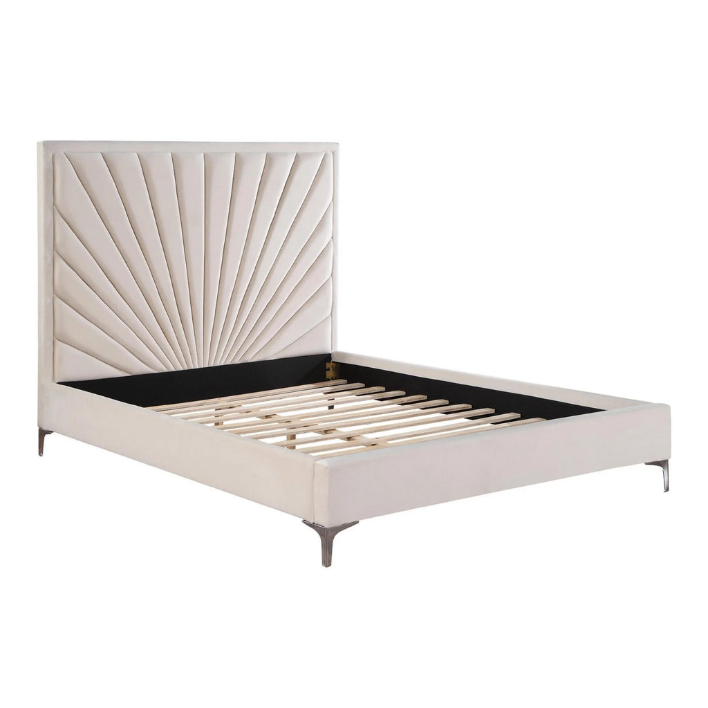 Beige King Size Wood Bed with Tufted Headboard Q6318
